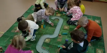 Занятие по конструированию "Дома в нашей деревне"